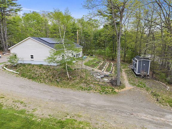 2nd image of 1773 Hudson Road