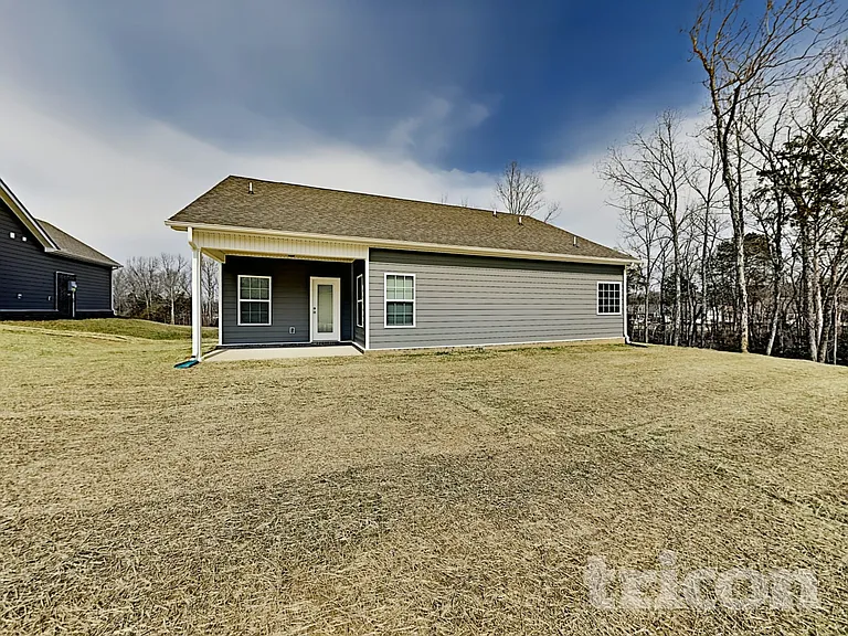 738 Mitscher Dr — Photo 16