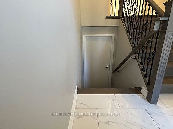 2nd image of 137 Cherokee Blvd #Basement