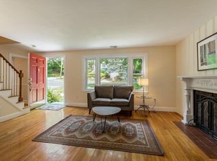 1 Ewell Ave, Lexington, MA 02421