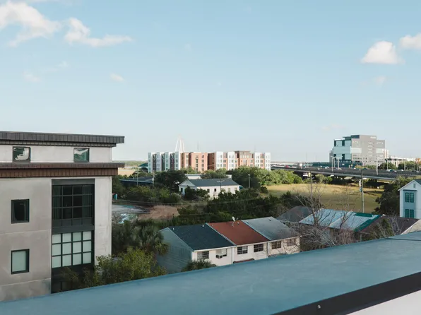 1 Cool Blow St APT 328, Charleston, SC 29403
