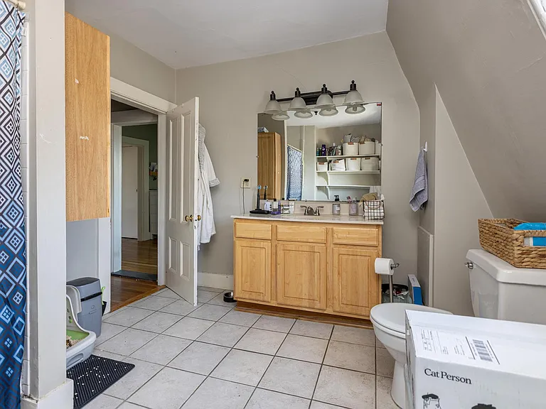 158 Danforth St #9 — Photo 3