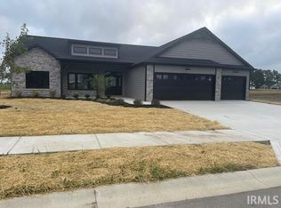 5648 Gadwall Pass, Fort Wayne, IN 46818