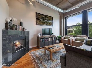 1001 W 15th St, Chicago, IL 60608