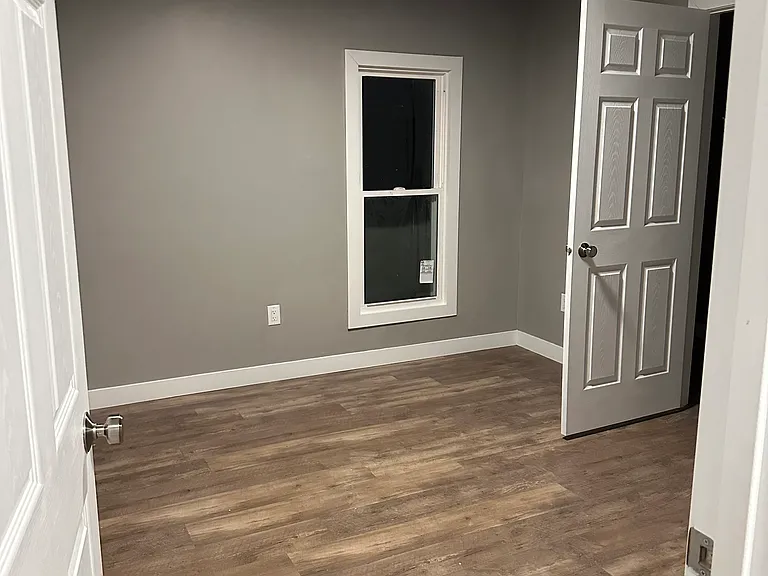 302 W Lincoln Ave #2 — Photo 5