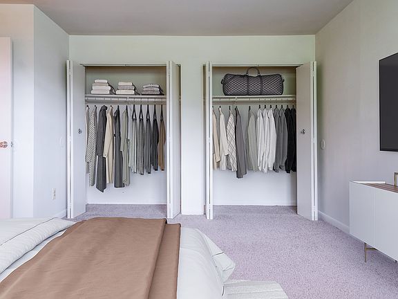 Bedroom Closet Space