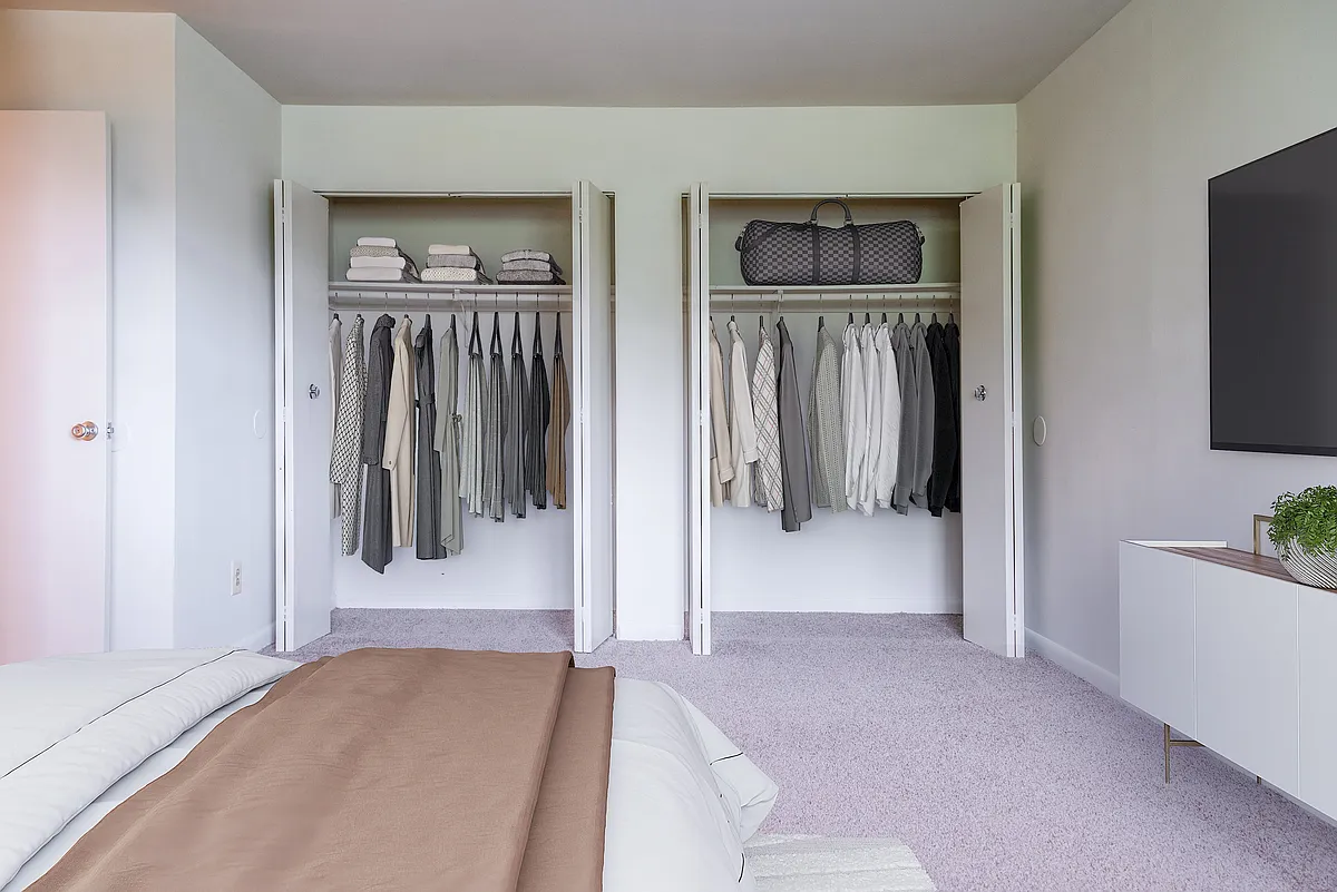 Bedroom Closet Space - Middle Branch Manor