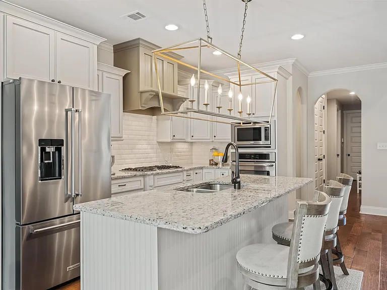 4513 W Chestnut Hill Dr — Photo 9