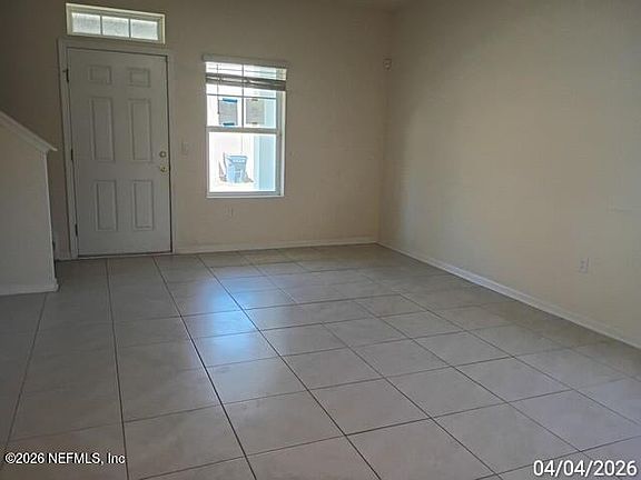 3rd image of 86616 MAINLINE Road