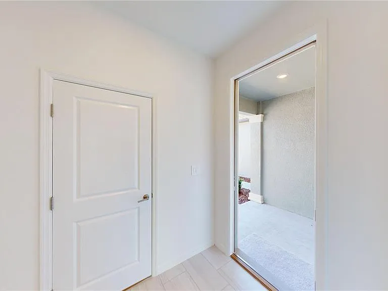 9864 Dancing Goat Pl — Photo 4