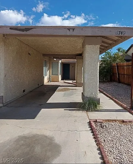 6749 Oak Valley Dr — Photo 3