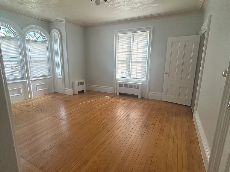 1621 Smith St #1 — Photo 5