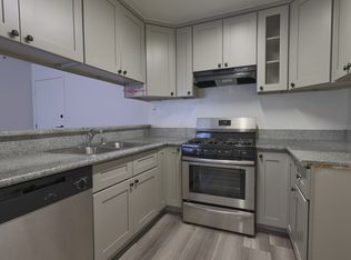943 Elden Ave, Los Angeles, CA 90006