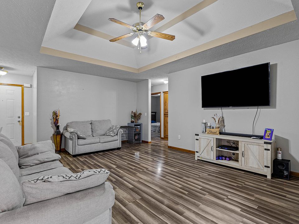 204 Kingsley Drive, MO 65708 Zillow