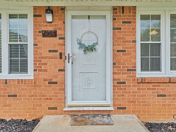 3rd image of 3988 Welcome Valley Rd SE