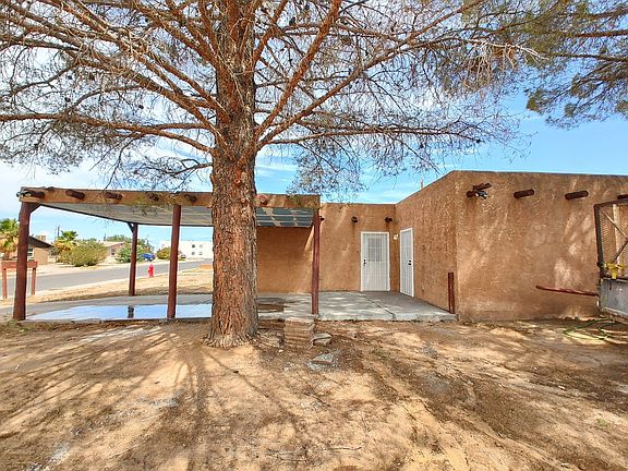 3rd image of 1217 La Fonda Dr APT C