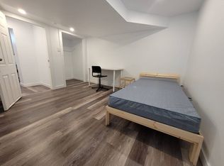 62 Ontario St ROOM 9/6, Thunder Bay, ON P7B3G2