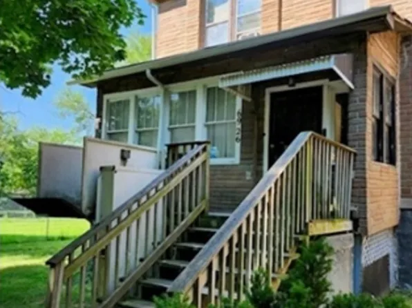 6926 S Vernon Ave, Chicago, IL 60637