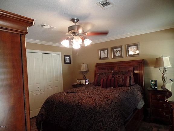 3rd image of 10223 Boney Ave #D