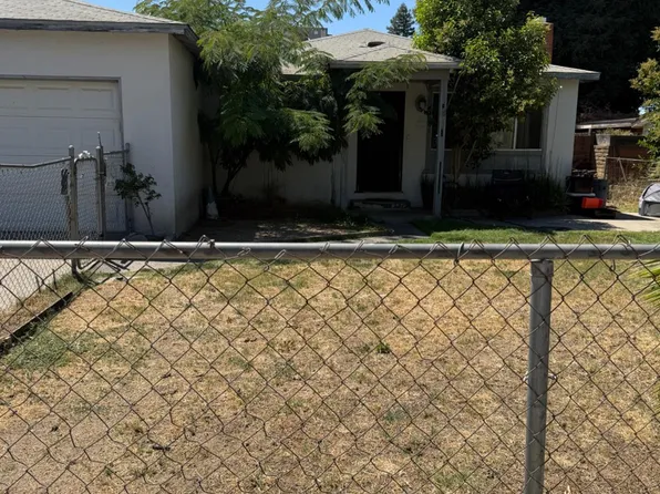 7181 Pine St, Winton, CA 95388