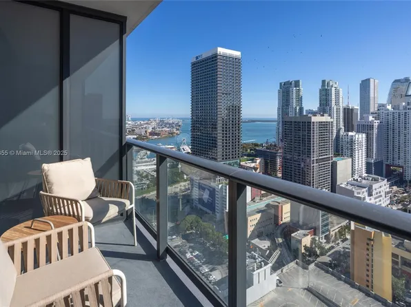 159 NE 6th St, Miami, FL