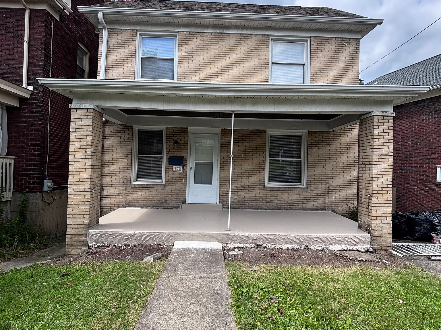 4 bed, 1650 sqft, $2,500 — Photo 1