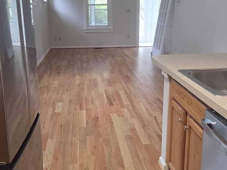 28 W Park Ave #2R — Photo 7