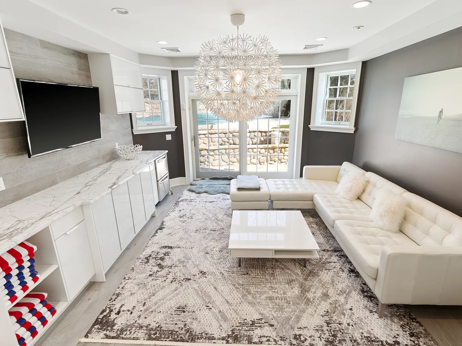 Fabulous & Private Retreat in Hither Hills — Photo 1