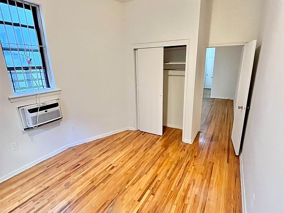5th image of 336 E 87th St APT 2C