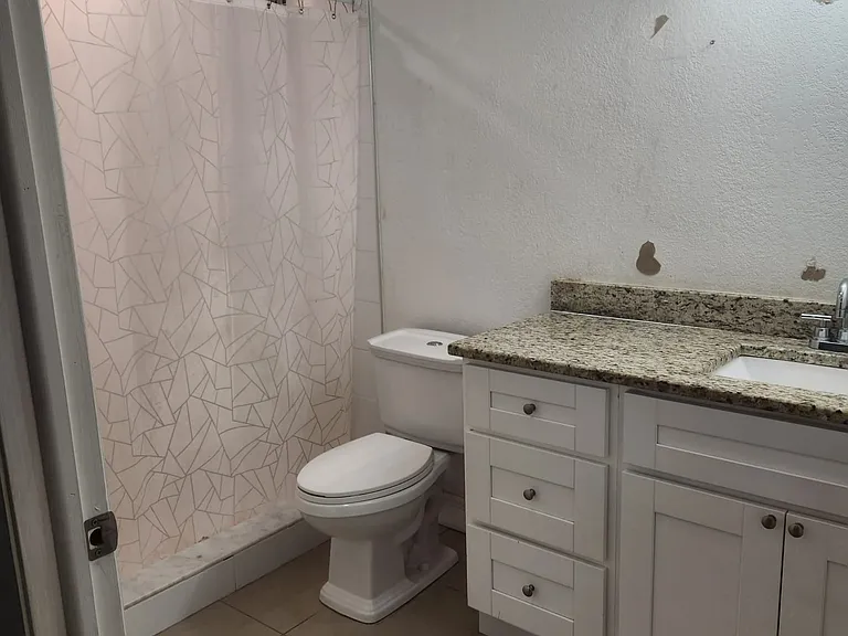 8518 Woodlake Dr #2 — Photo 27