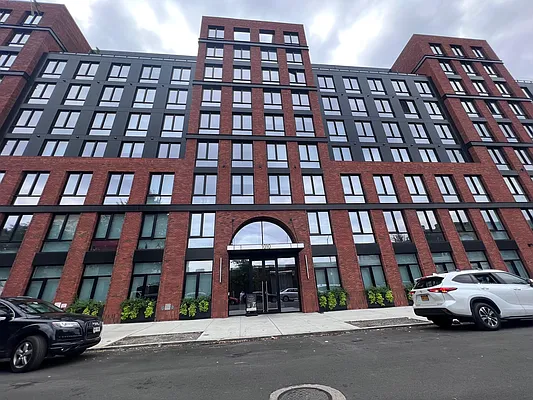 Rented by MLB ESTATES LLC | media 18