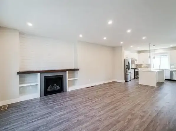 34099 George Ferguson Way #1A, Abbotsford, BC V2S 0K4