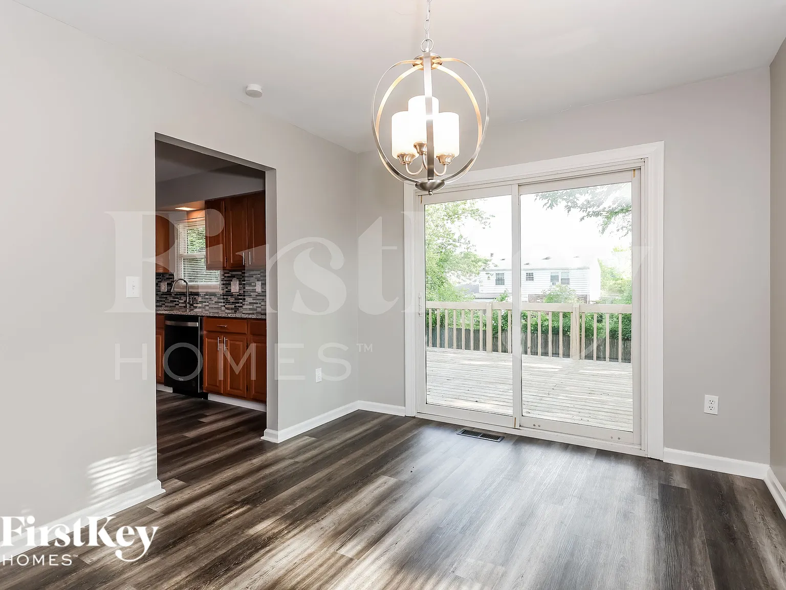 3 bed, 2.5 bath, 1344 sqft, $2,040 — Photo 4