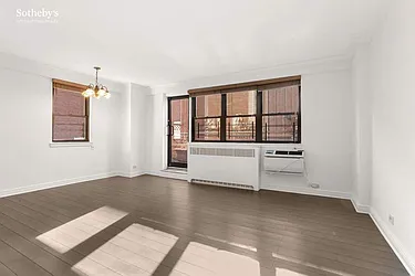 Rented by Sotheby's International Realty