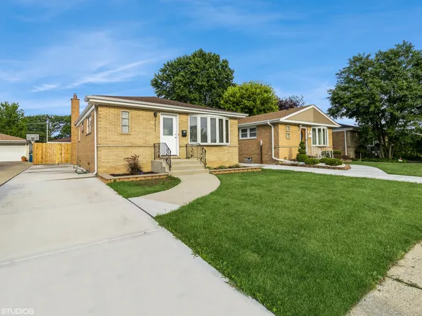 3671 Sarah St, Franklin Park, IL 60131