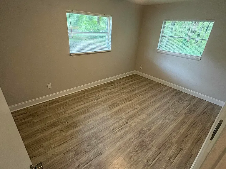 20822 SW Marine Blvd — Photo 9