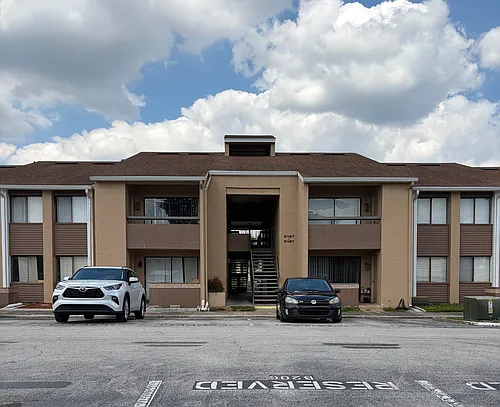 5169 Vineland Rd #B208 Photo 1