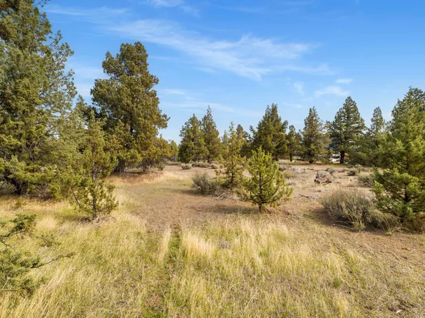 21224 Limestone Ave, Bend, OR 97703