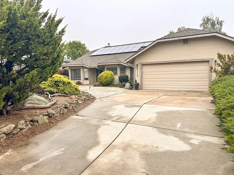 23891 Shoreline Ct — Photo 27