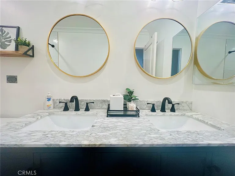 5309 Lockhurst Dr — Photo 13