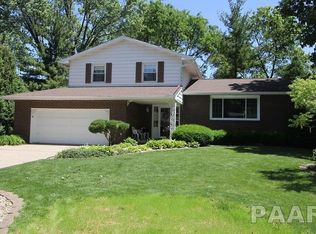 12134 N Whispering Woods Dr, Dunlap, IL 61525