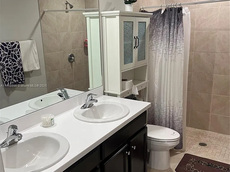 172 SW Langfield Ave — Photo 14