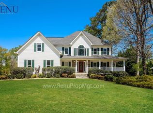 29 Waterford Way, Powder Springs, GA 30127