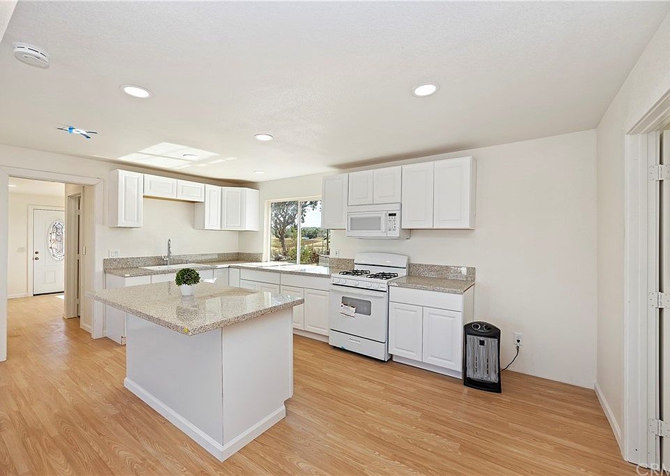 25160 Bundy Canyon Rd, Menifee, CA 92584 Zillow