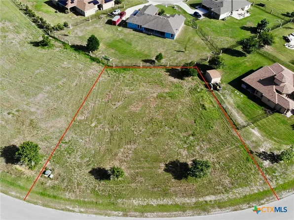 278 Peck St, Kyle, TX 78640