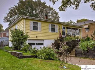 5216 Northwest Dr, Omaha, NE 68104