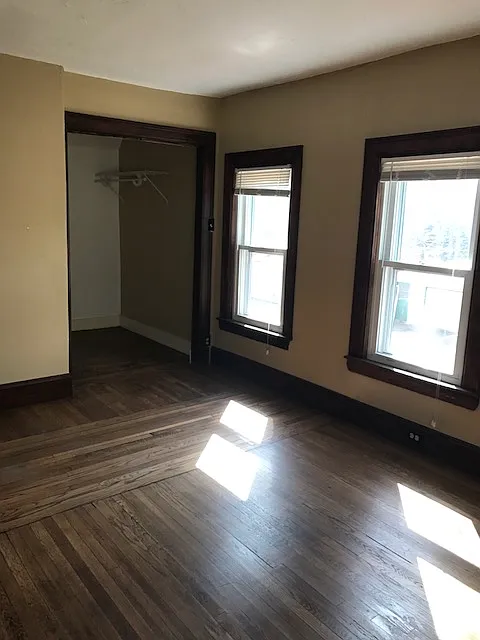 3 bed, 1851 sqft, $2,345 — Photo 4