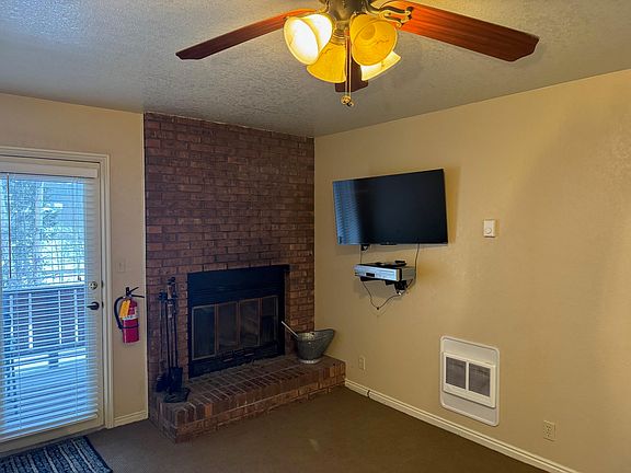 3rd image of 561 S Vasels R4 A