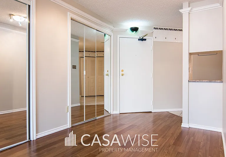 10149 Saskatchewan Dr NW #207 — Photo 3