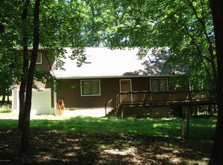114 Doe Ln, Milford, PA 18337